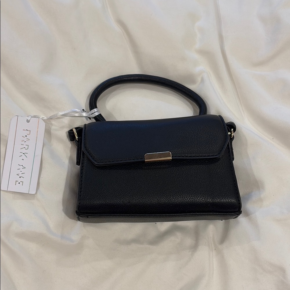 Avenue Elegant Black Mini Bag